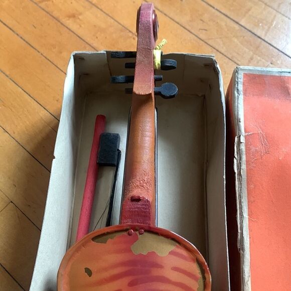 1930’s Tin Toy Violin - Picture 10 of 12